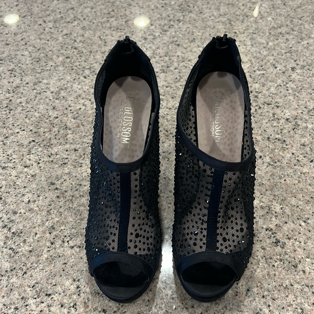 De Blossom Collection Shooties - Picture 2 of 9